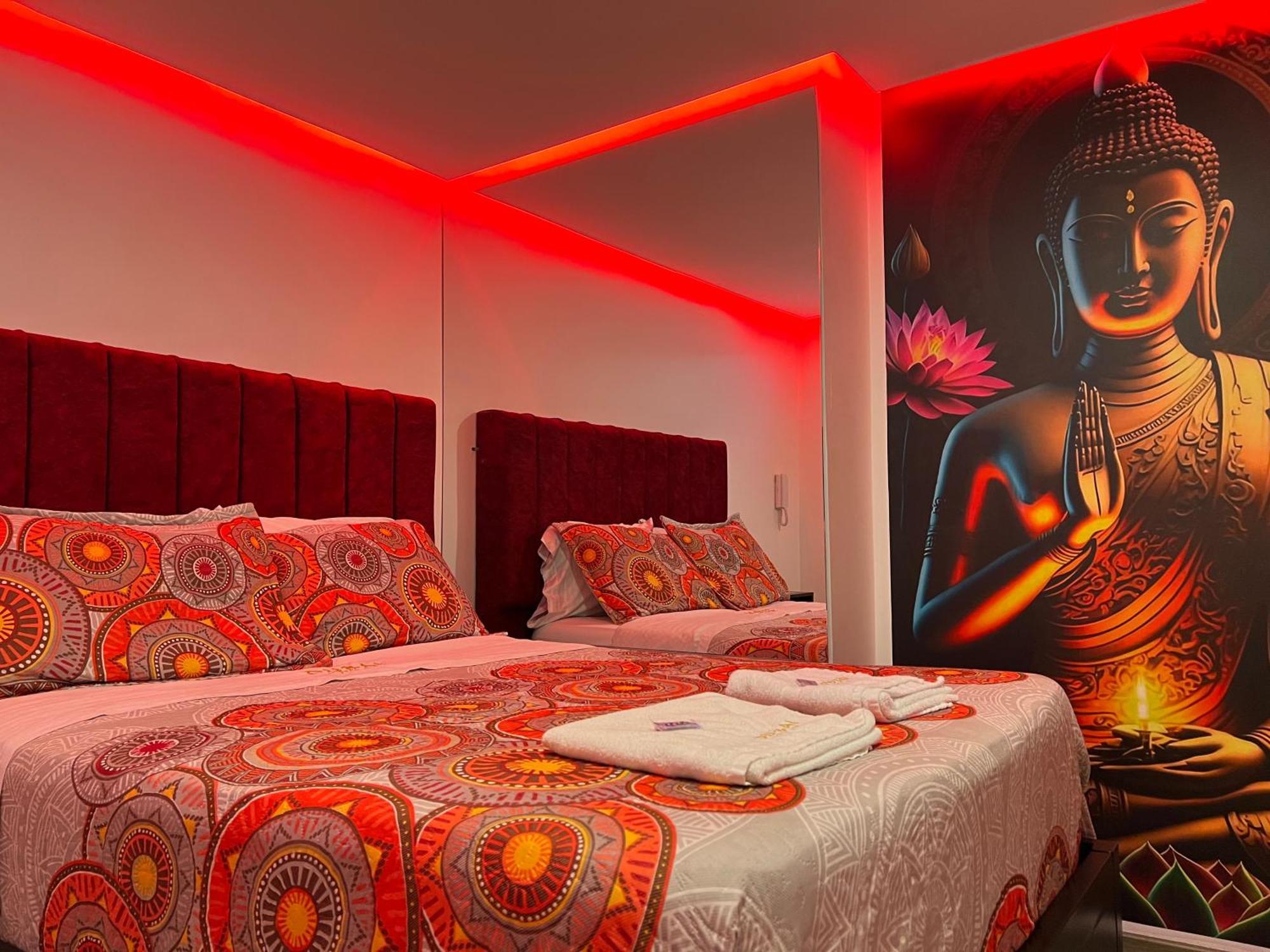 Dubai Vip Liebeshotel *